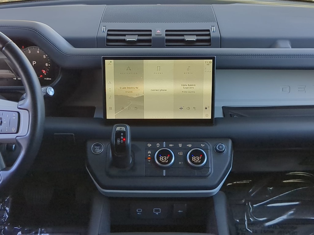 Thumbnail: 2024 Land Rover Defender - 12