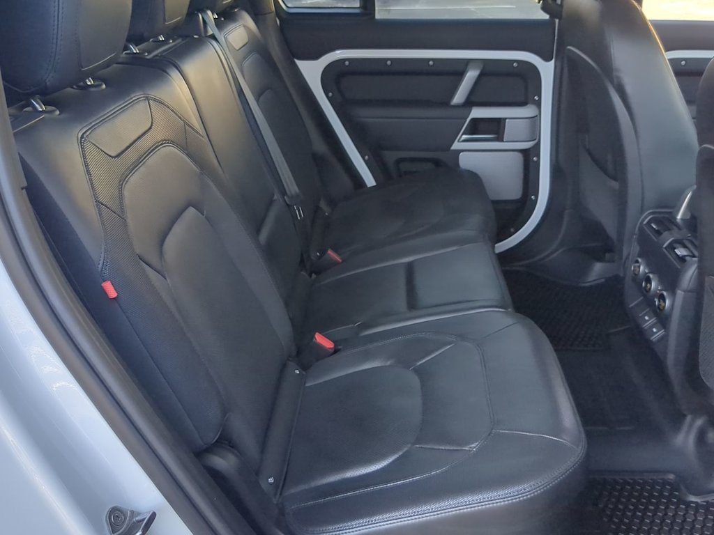 Thumbnail: 2024 Land Rover Defender - 25