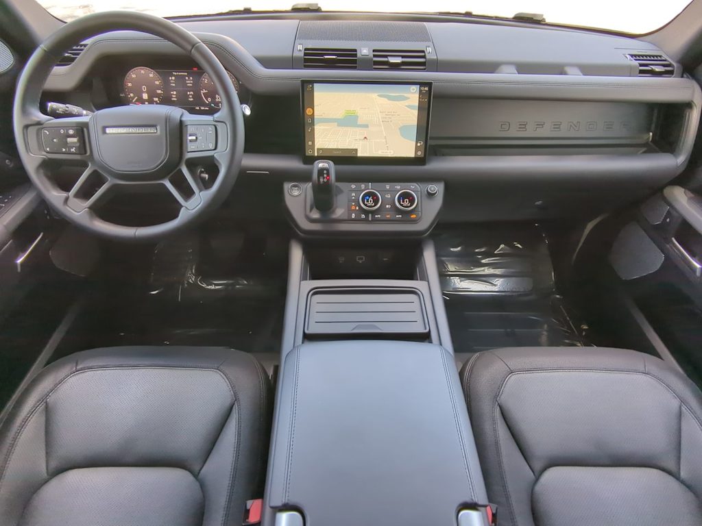 2024 Land Rover Defender 130 9