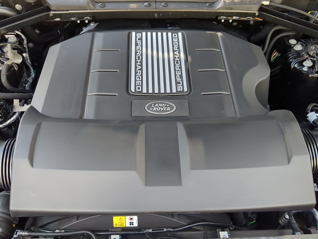 Thumbnail: 2024 Land Rover Defender - 7