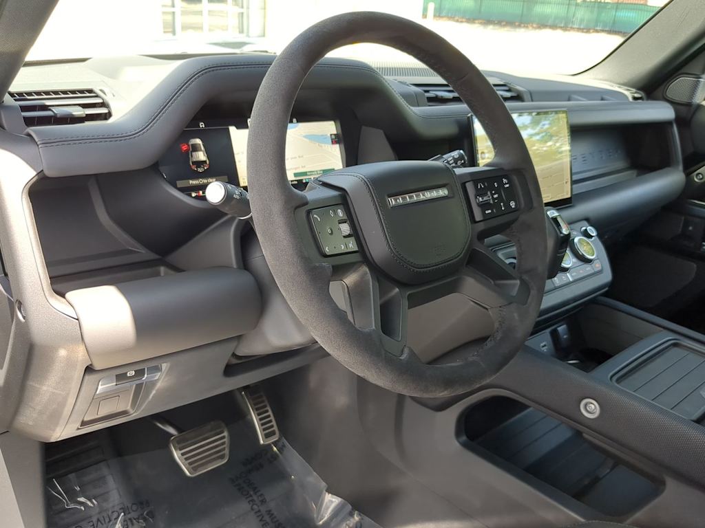 Thumbnail: 2024 Land Rover Defender - 2