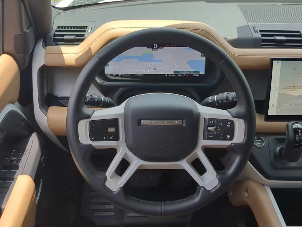 Thumbnail: 2025 Land Rover Defender - 13