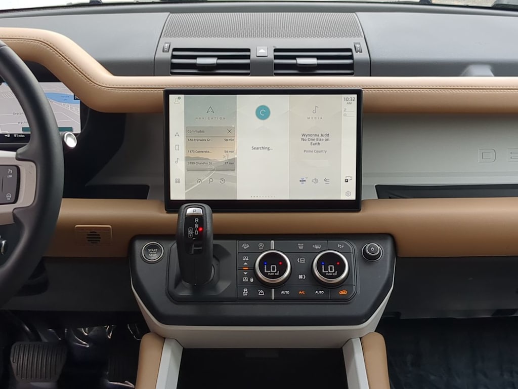 Thumbnail: 2025 Land Rover Defender - 14