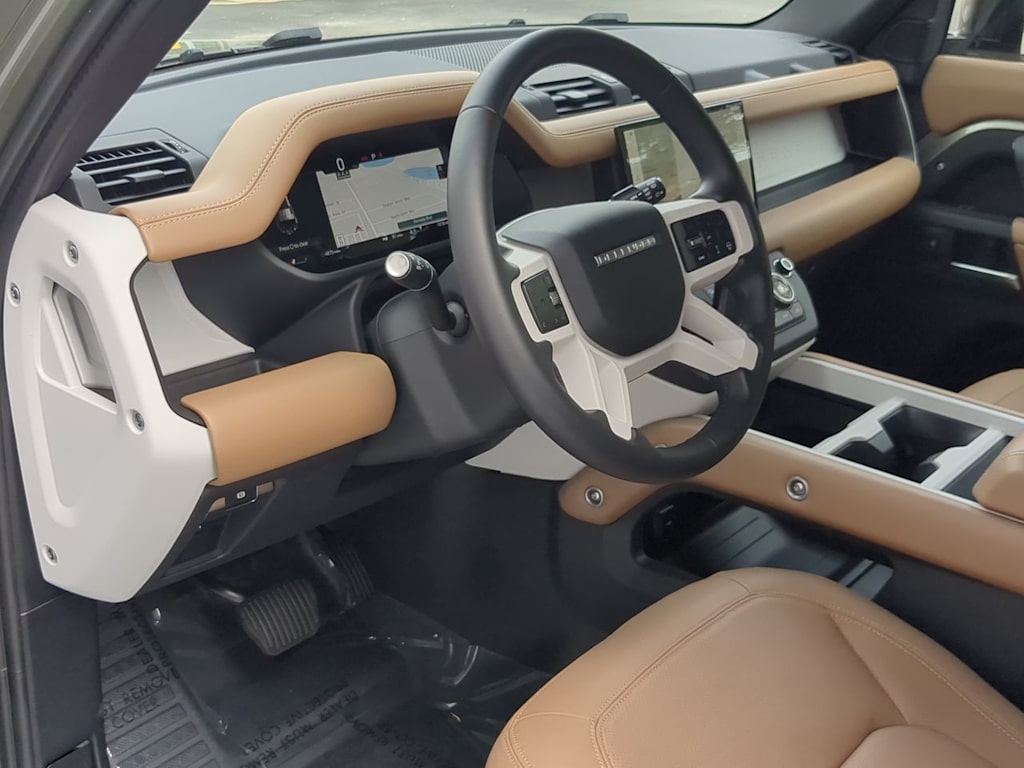 Thumbnail: 2025 Land Rover Defender - 2