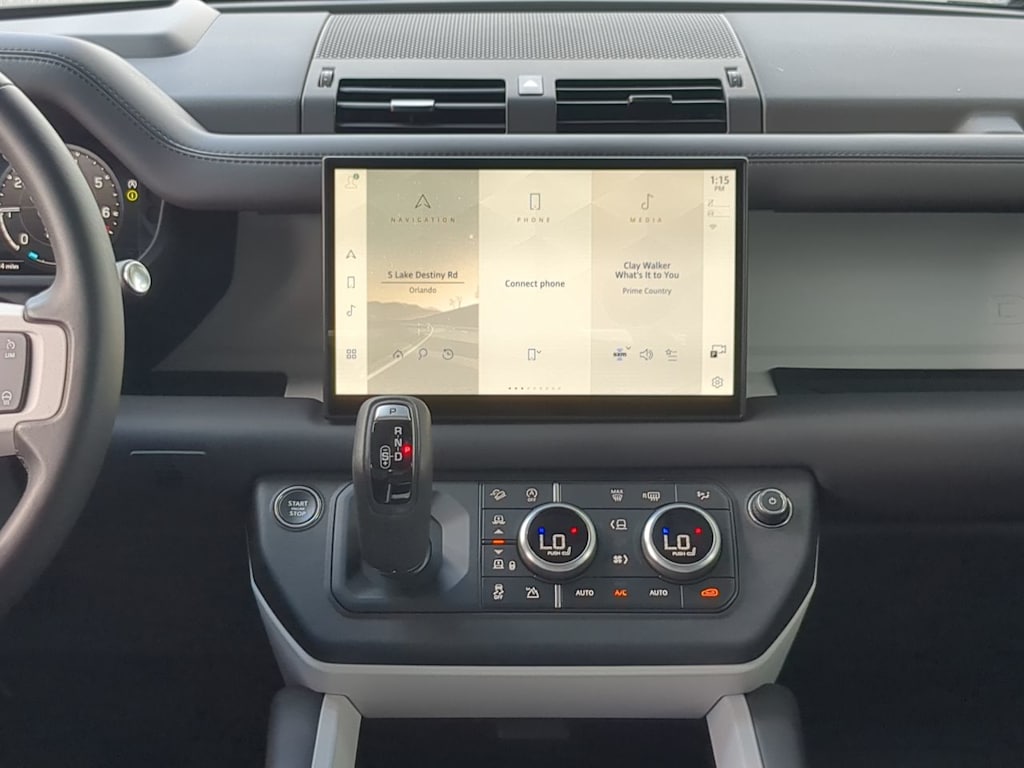 Thumbnail: 2025 Land Rover Defender - 13