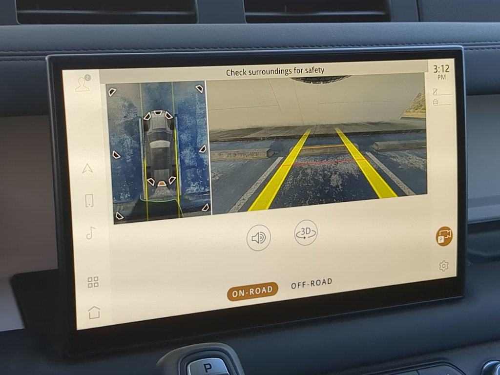 Thumbnail: 2025 Land Rover Defender - 33