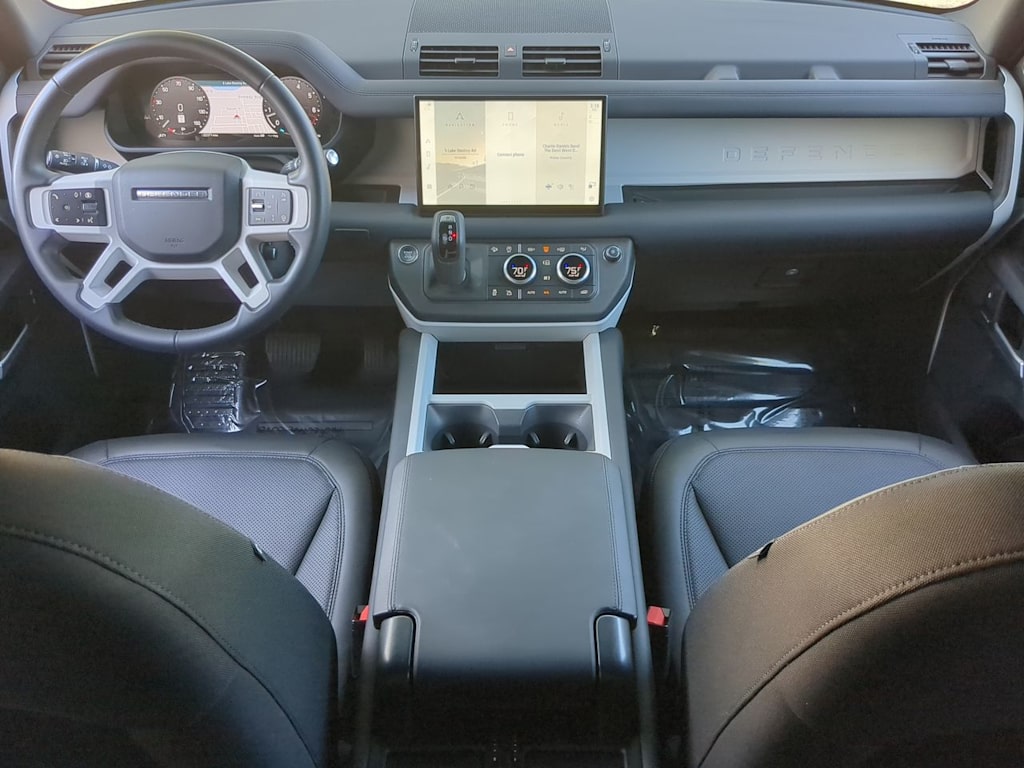 Thumbnail: 2025 Land Rover Defender - 7