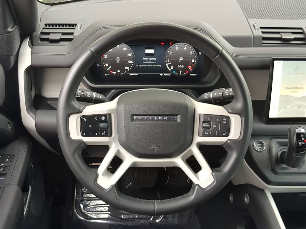 Thumbnail: 2025 Land Rover Defender - 11