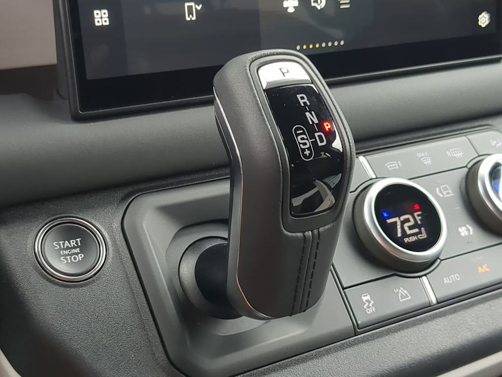 Thumbnail: 2025 Land Rover Defender - 38