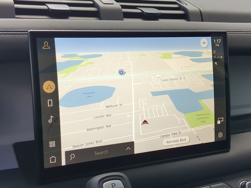 Thumbnail: 2025 Land Rover Defender - 30