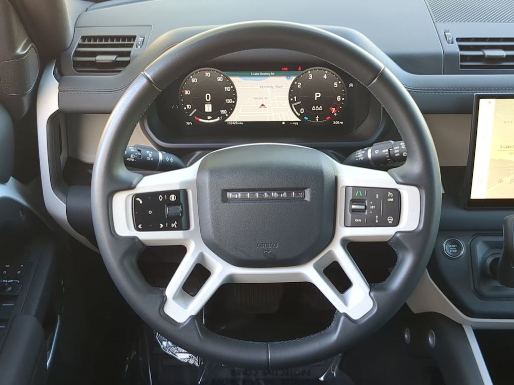 Thumbnail: 2025 Land Rover Defender - 11