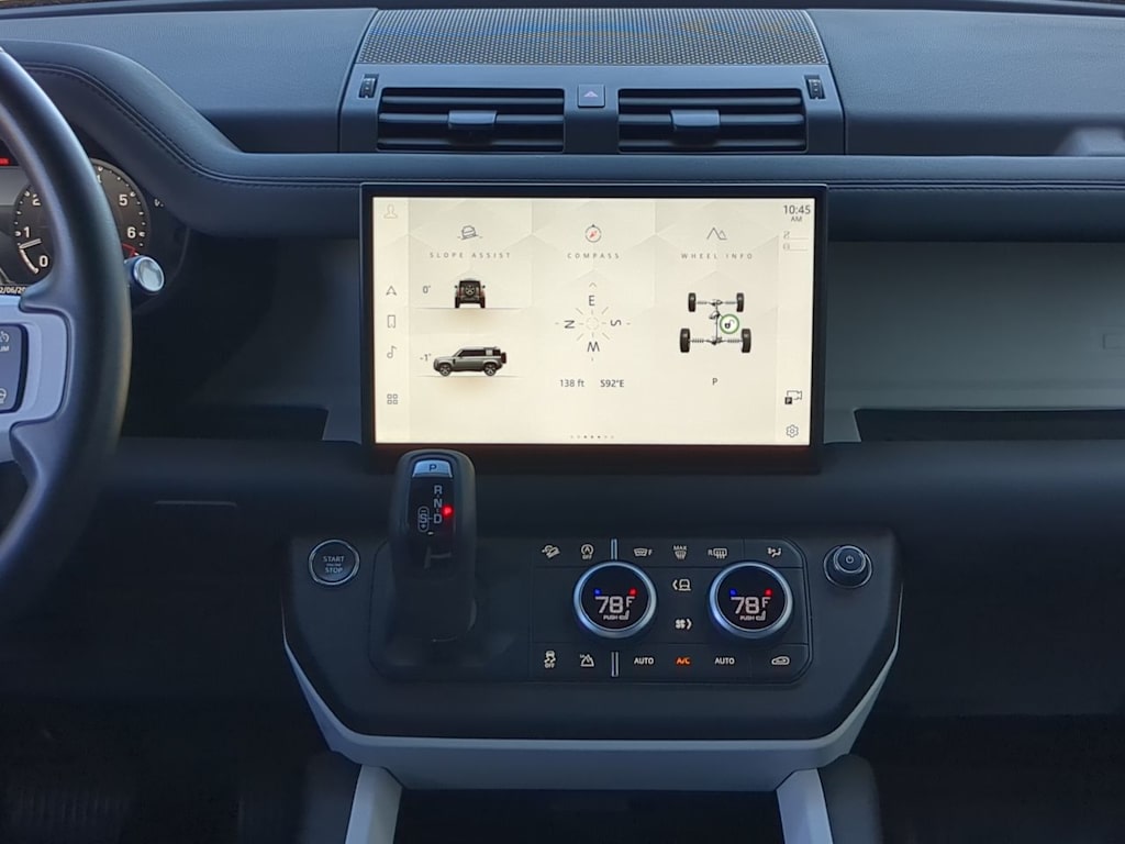 Thumbnail: 2025 Land Rover Defender - 14