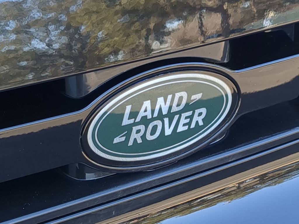 Thumbnail: 2025 Land Rover Defender - 24