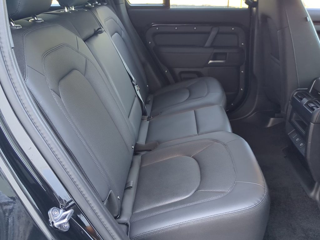 Thumbnail: 2025 Land Rover Defender - 29