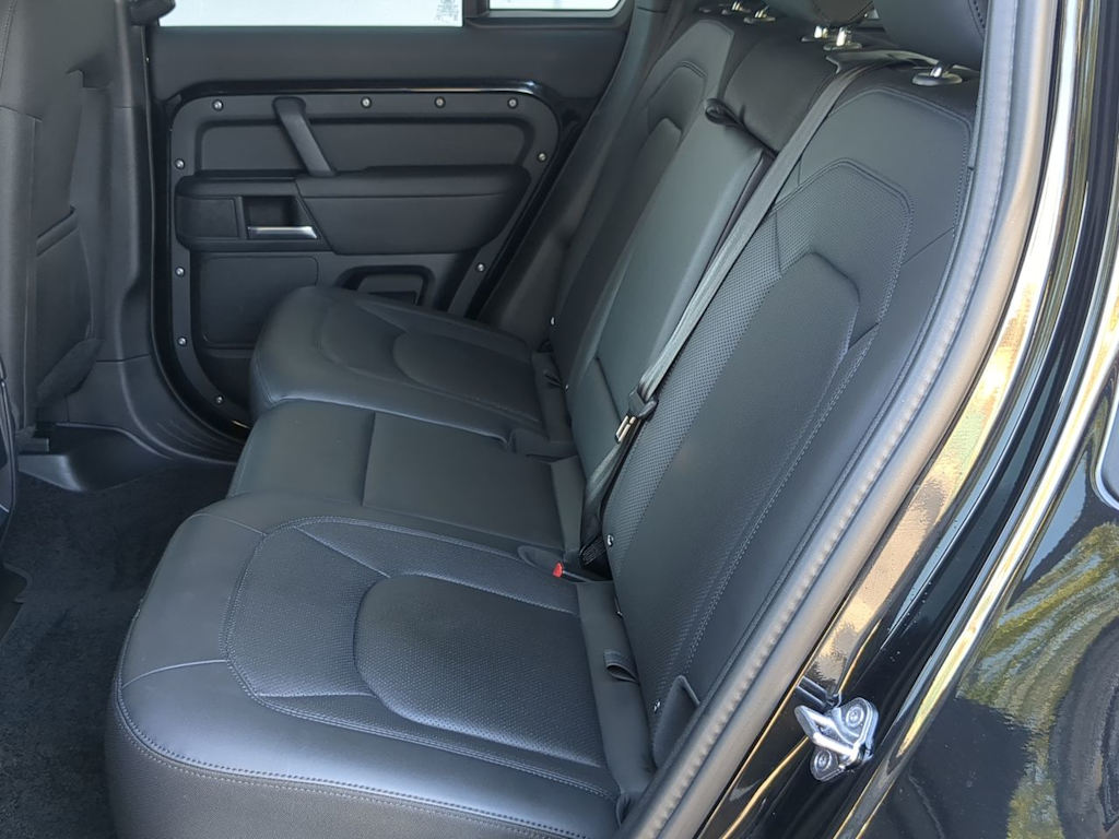 Thumbnail: 2025 Land Rover Defender - 12