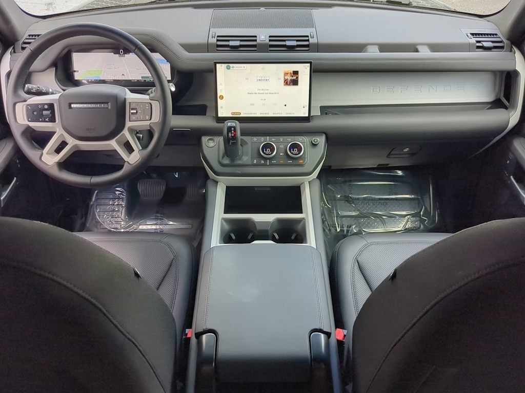 Thumbnail: 2025 Land Rover Defender - 7
