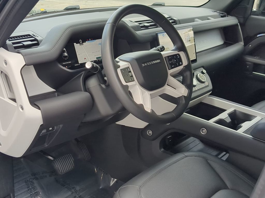 Thumbnail: 2025 Land Rover Defender - 2