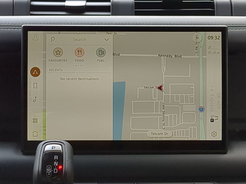 Thumbnail: 2025 Land Rover Defender - 31