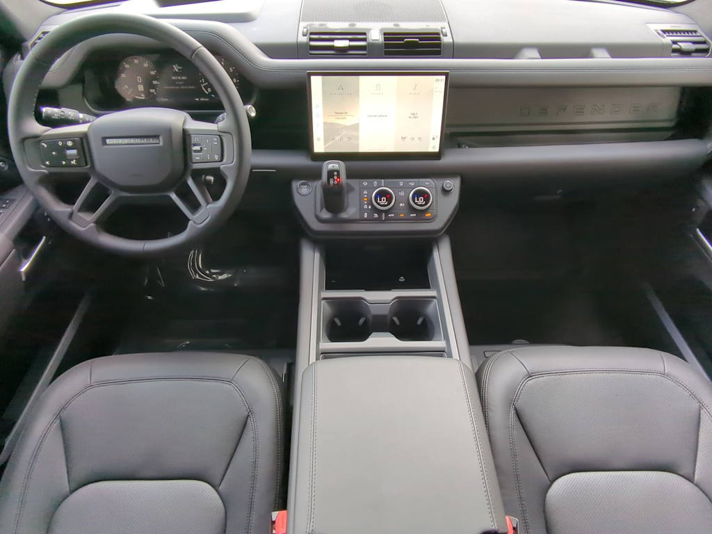 Thumbnail: 2025 Land Rover Defender - 8