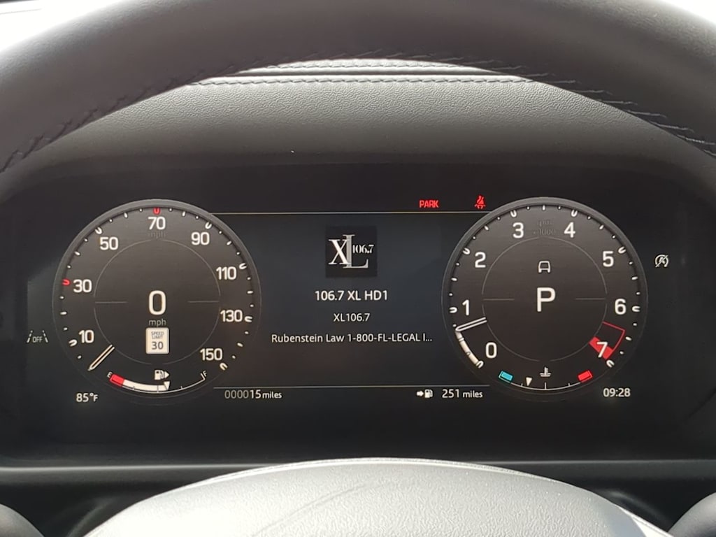 Thumbnail: 2025 Land Rover Defender - 35