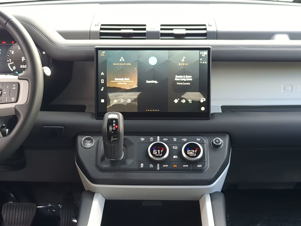 Thumbnail: 2025 Land Rover Defender - 13