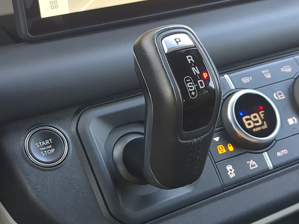 Thumbnail: 2024 Land Rover Defender - 37