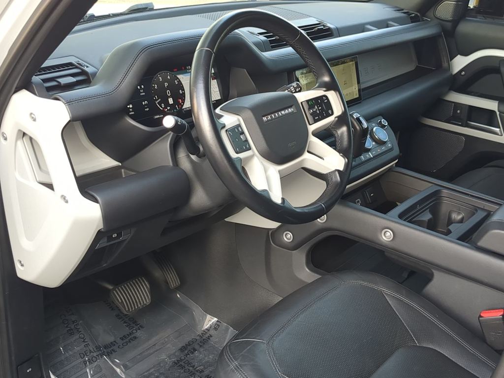 Thumbnail: 2024 Land Rover Defender - 2