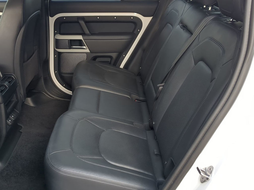 Thumbnail: 2024 Land Rover Defender - 28