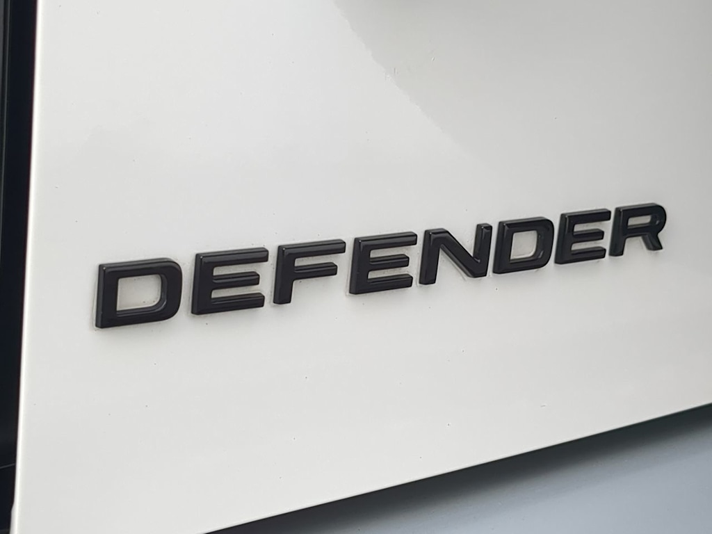 Thumbnail: 2024 Land Rover Defender - 25