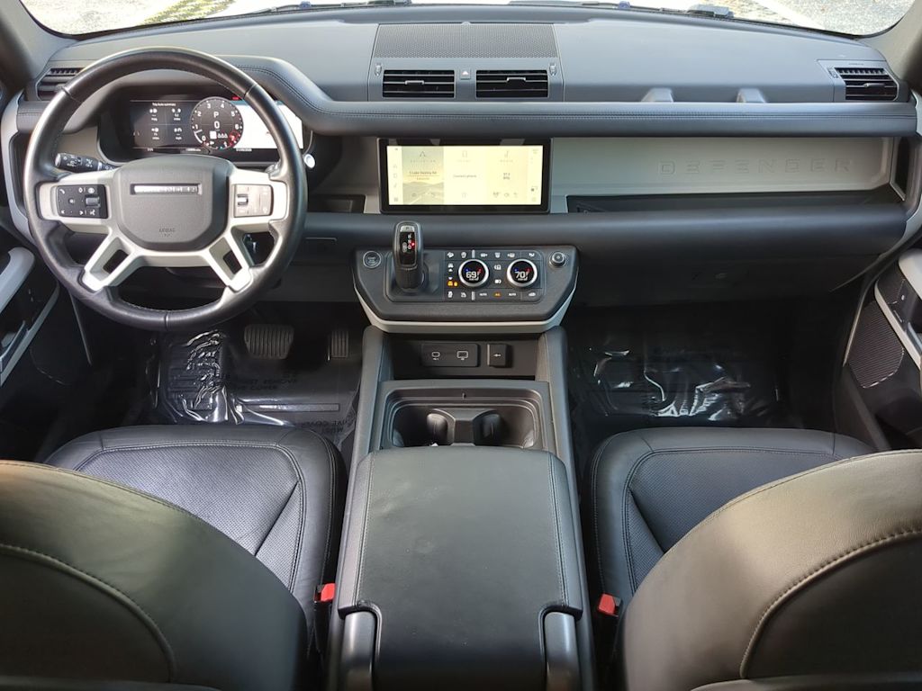 Thumbnail: 2024 Land Rover Defender - 8