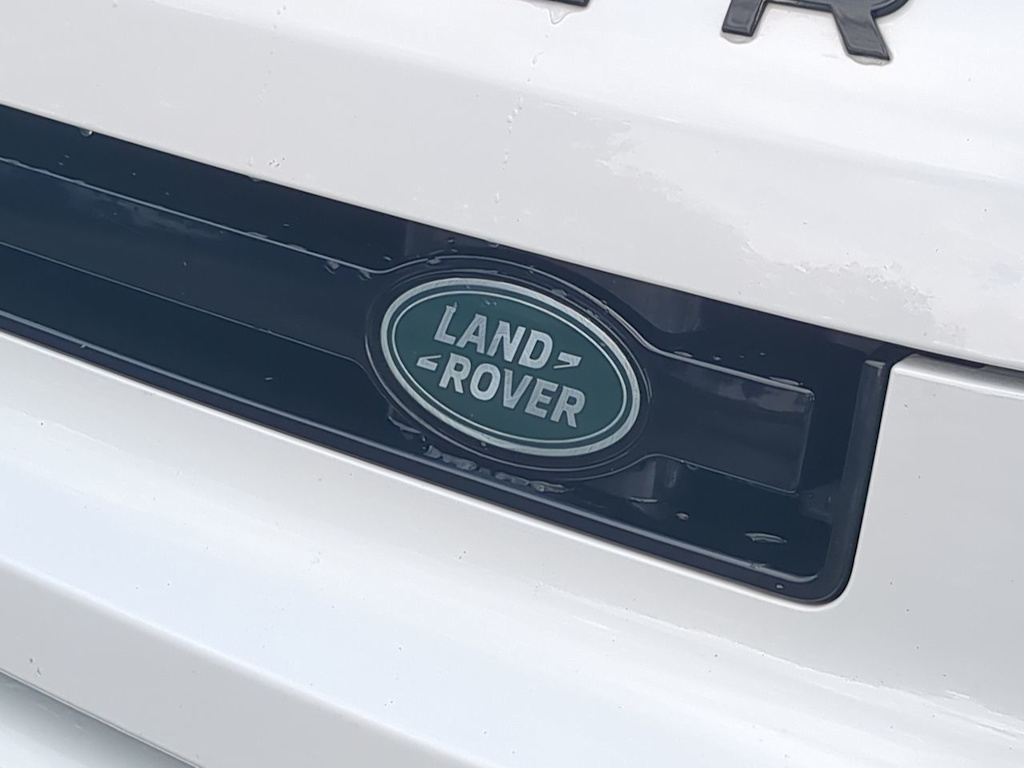 Thumbnail: 2022 Land Rover Defender - 6