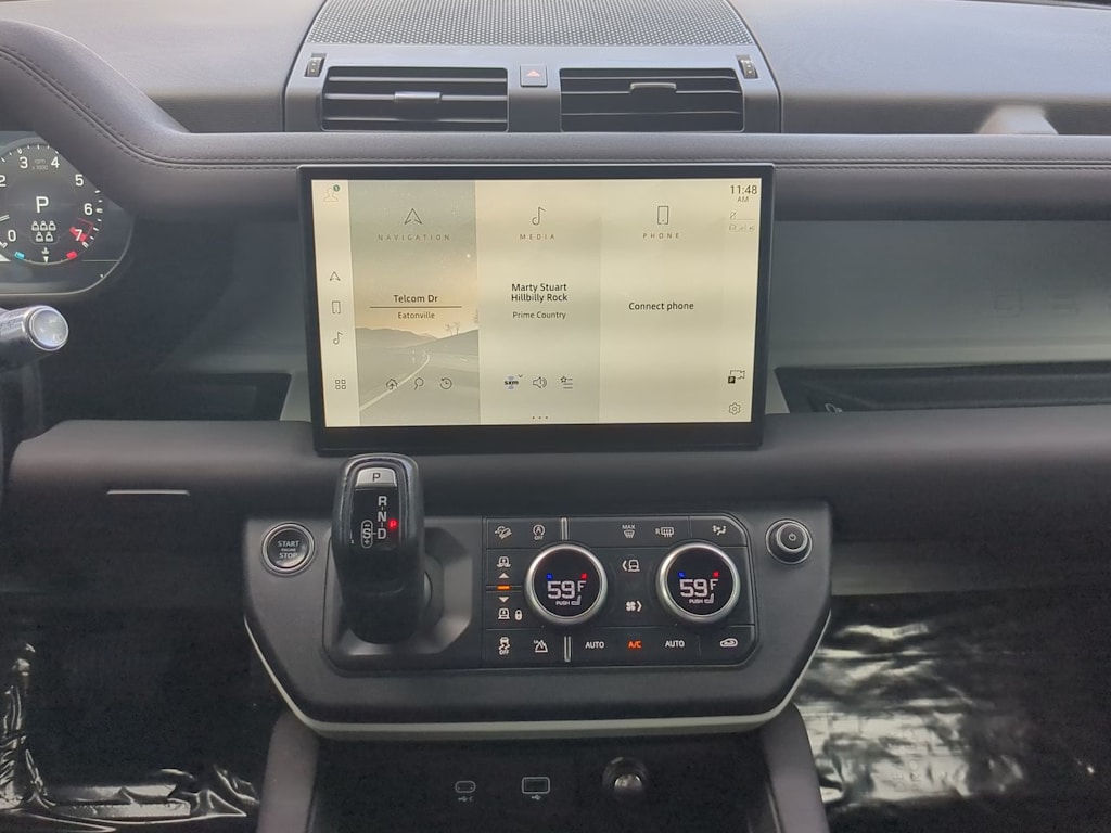 Thumbnail: 2022 Land Rover Defender - 12