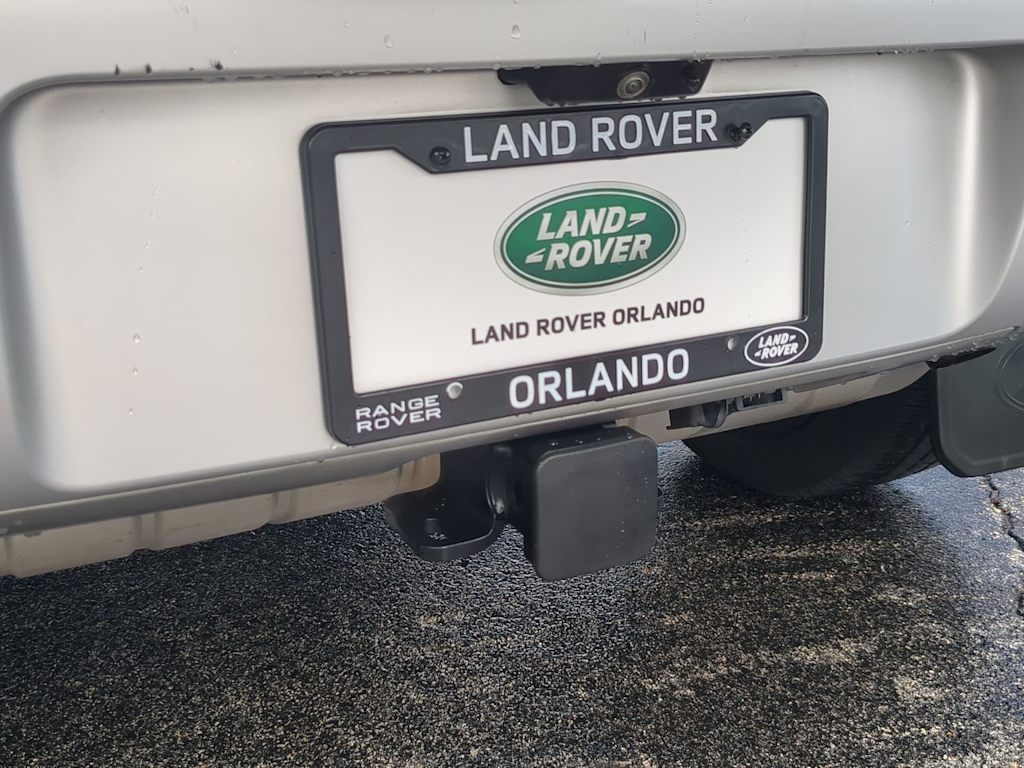 Thumbnail: 2022 Land Rover Defender - 33