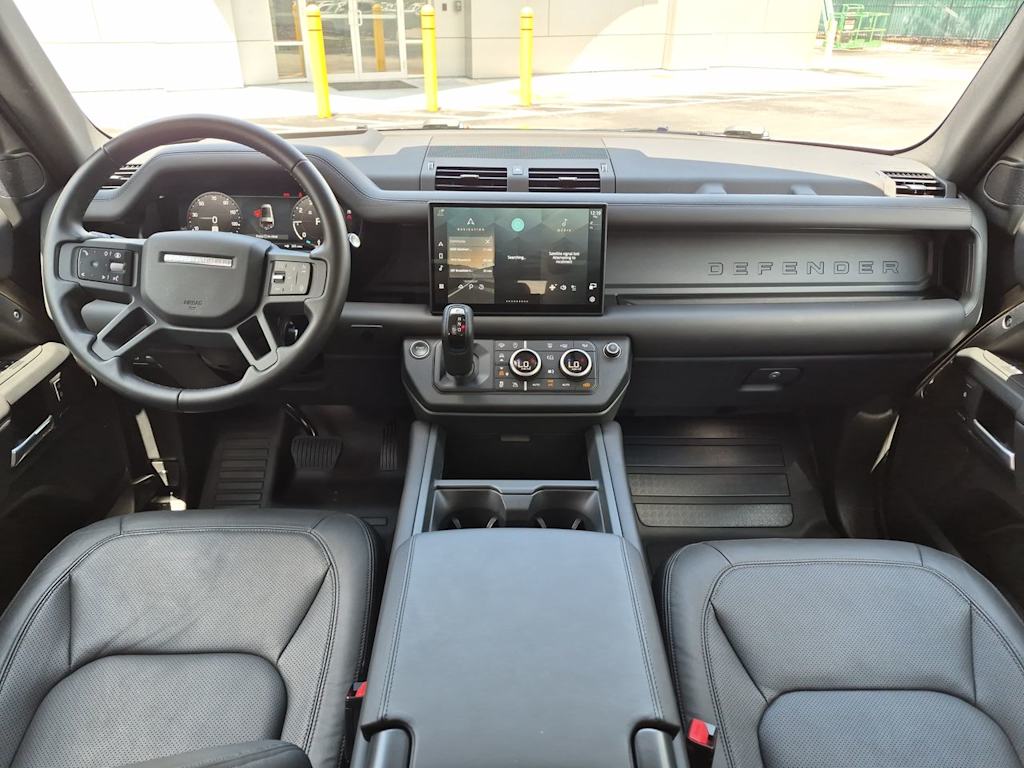 Thumbnail: 2025 Land Rover Defender - 8