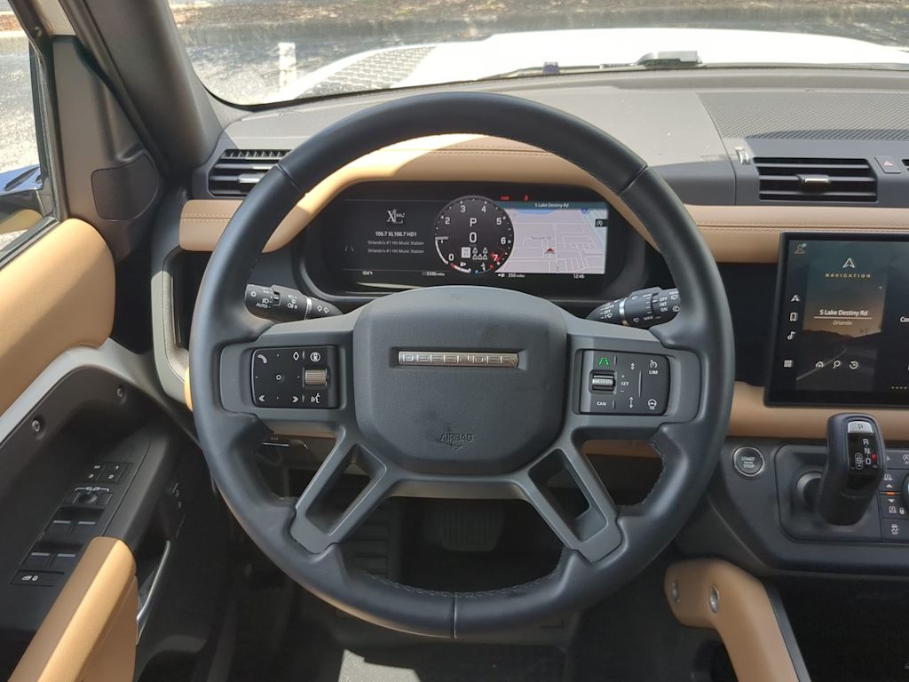 Thumbnail: 2025 Land Rover Defender - 12