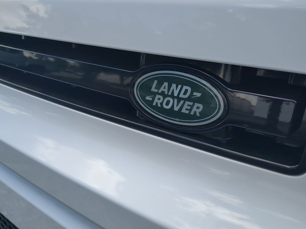 Thumbnail: 2025 Land Rover Defender - 21