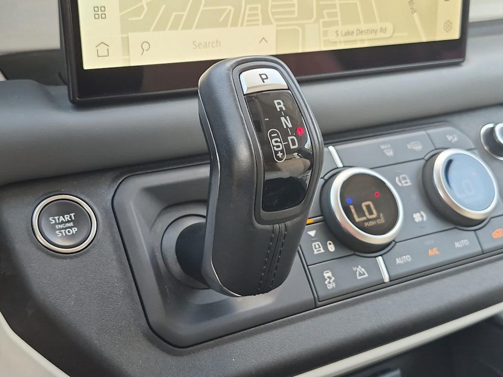 Thumbnail: 2023 Land Rover Defender - 14