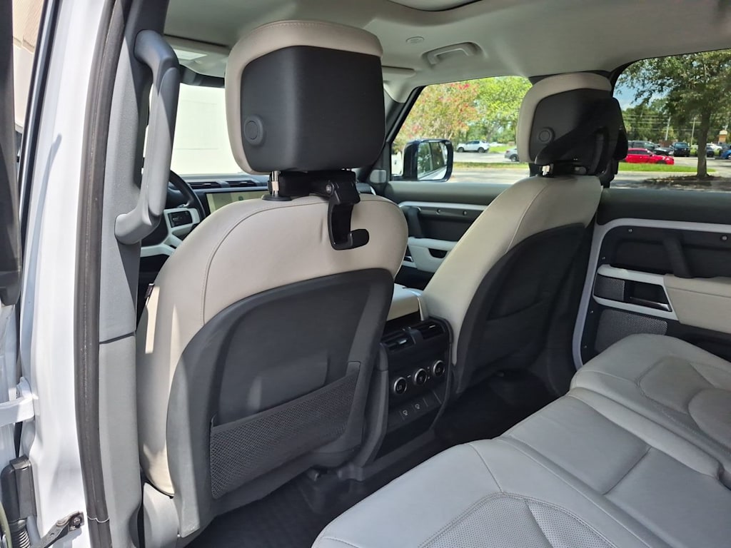 Thumbnail: 2023 Land Rover Defender - 11