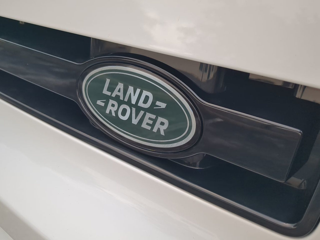 Thumbnail: 2025 Land Rover Defender - 5