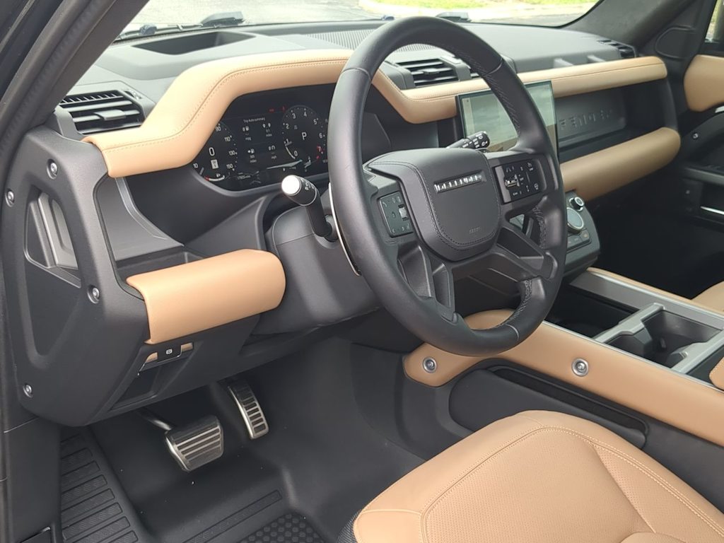 Thumbnail: 2025 Land Rover Defender - 2