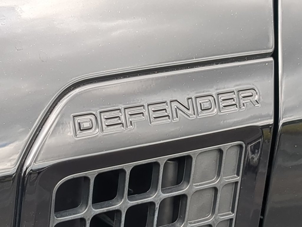 Thumbnail: 2025 Land Rover Defender - 26