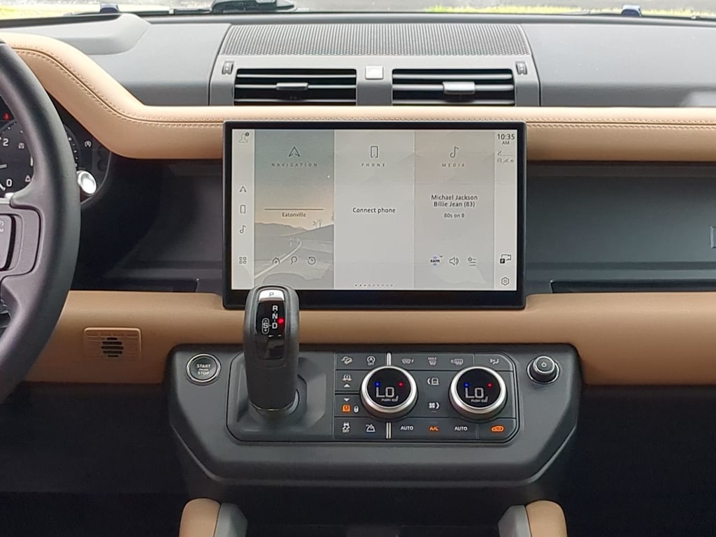 Thumbnail: 2025 Land Rover Defender - 14