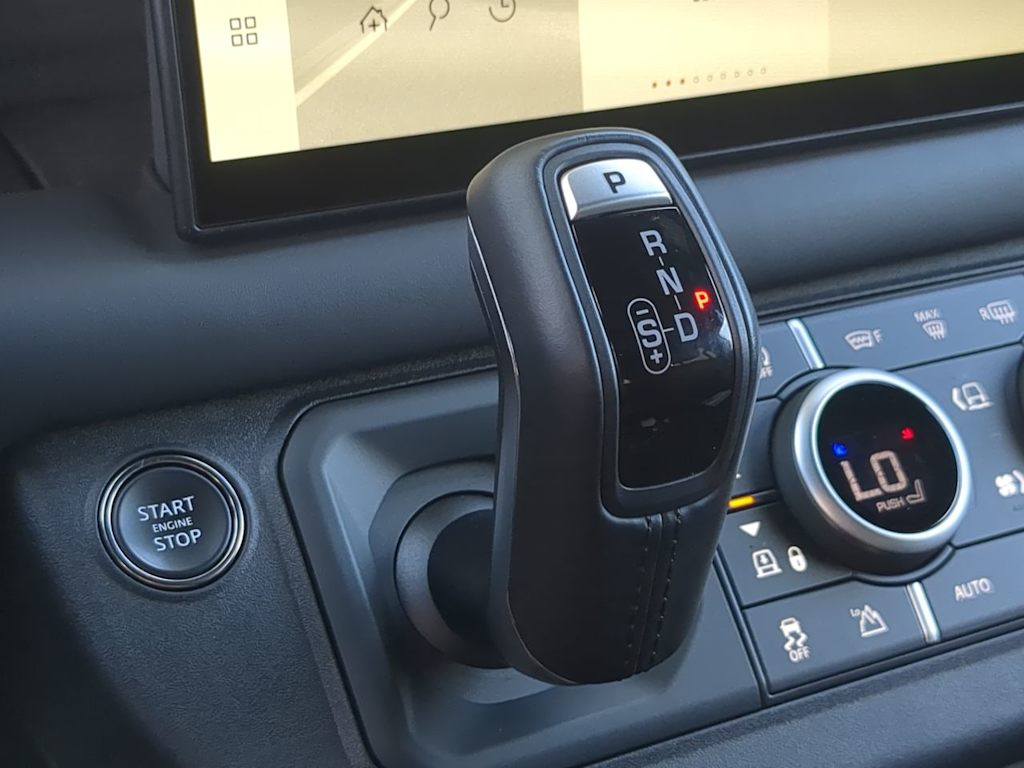 Thumbnail: 2024 Land Rover Defender - 13