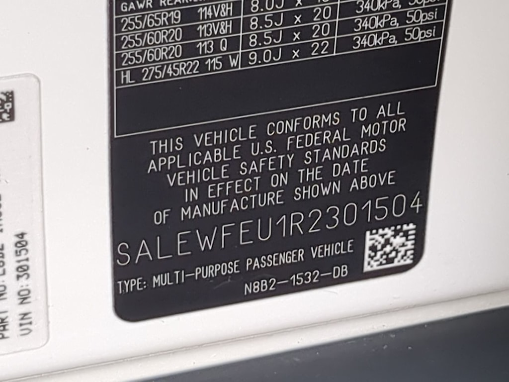Thumbnail: 2024 Land Rover Defender - 36