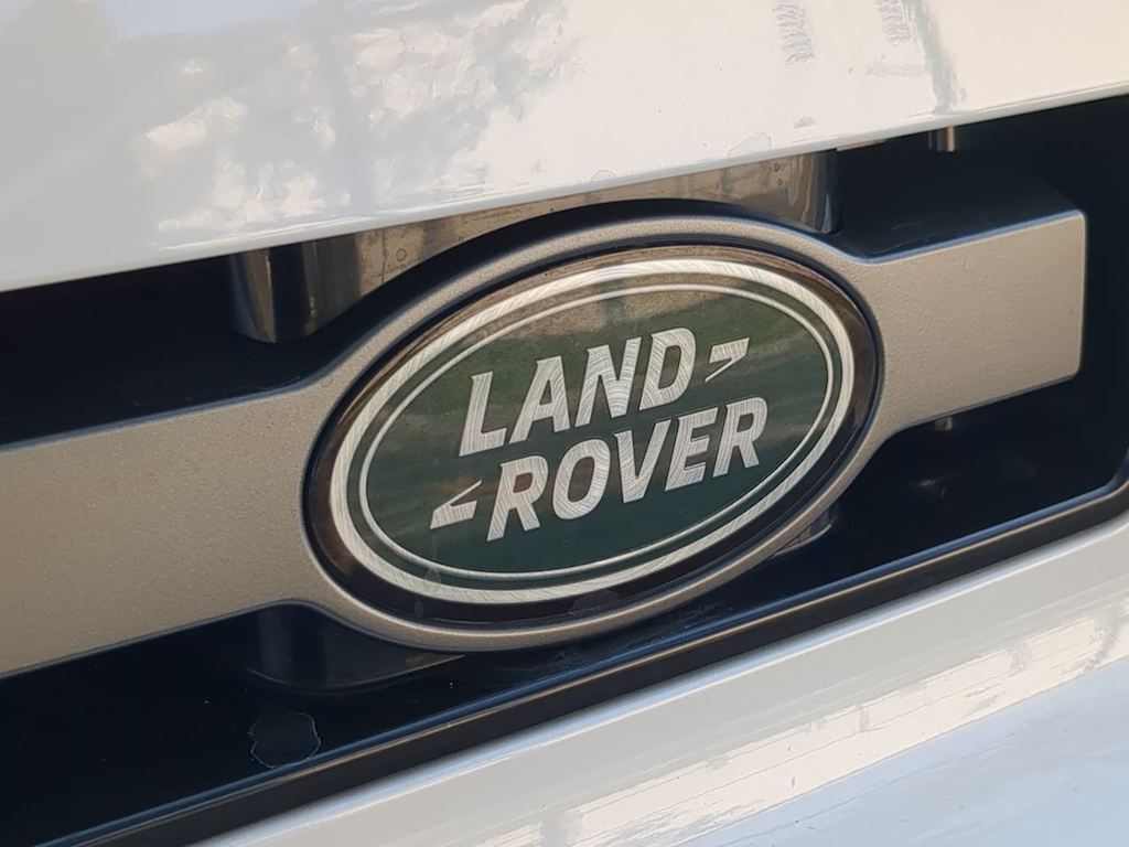 Thumbnail: 2024 Land Rover Defender - 23