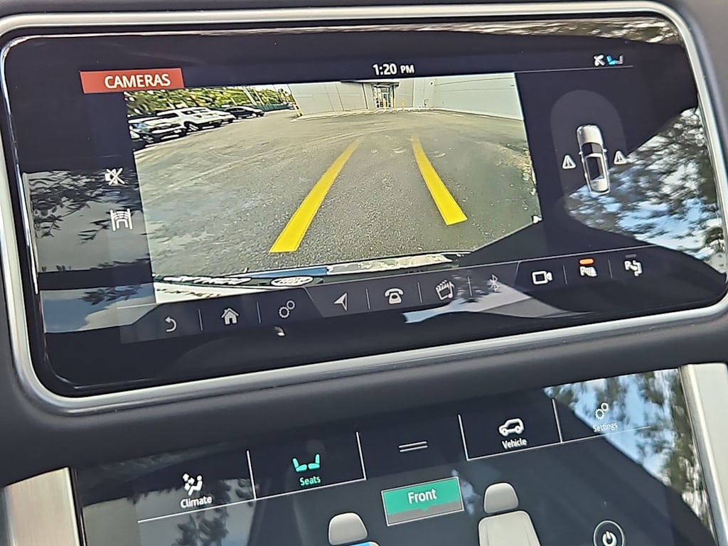 Thumbnail: 2022 Land Rover Range Rover - 37