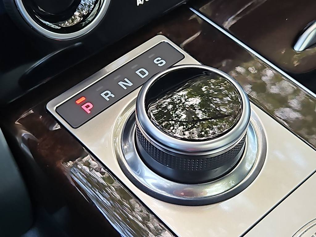 Thumbnail: 2022 Land Rover Range Rover - 40