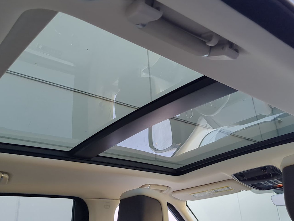 Thumbnail: 2020 Land Rover Range Rover - 29