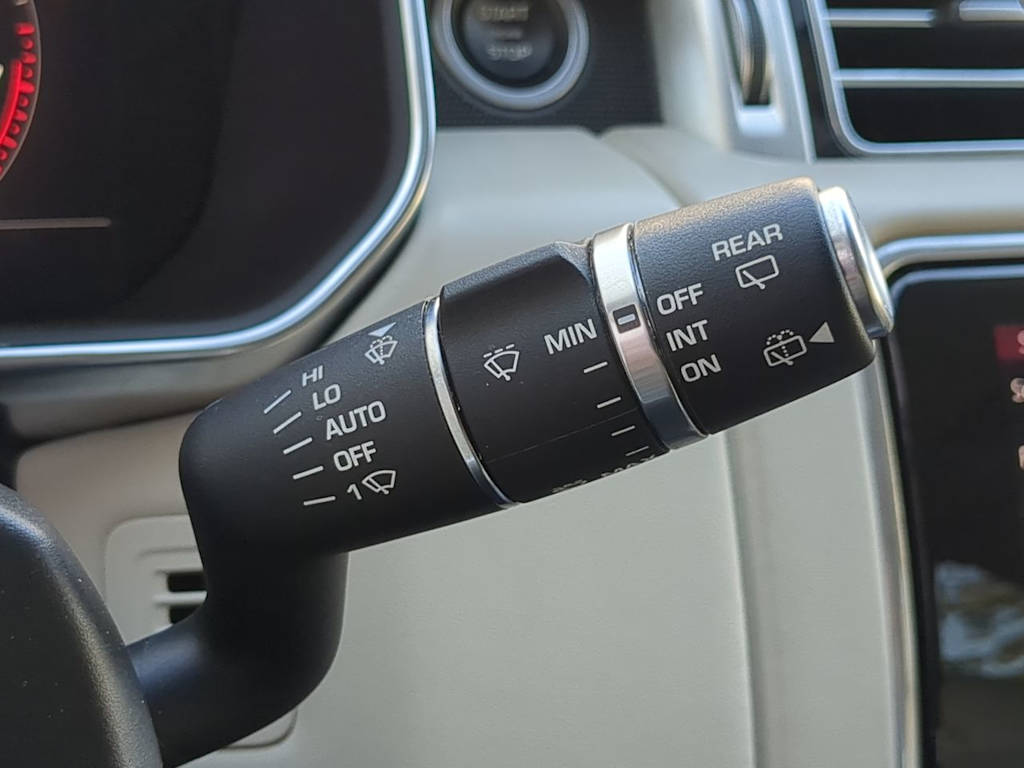 Thumbnail: 2020 Land Rover Range Rover - 31