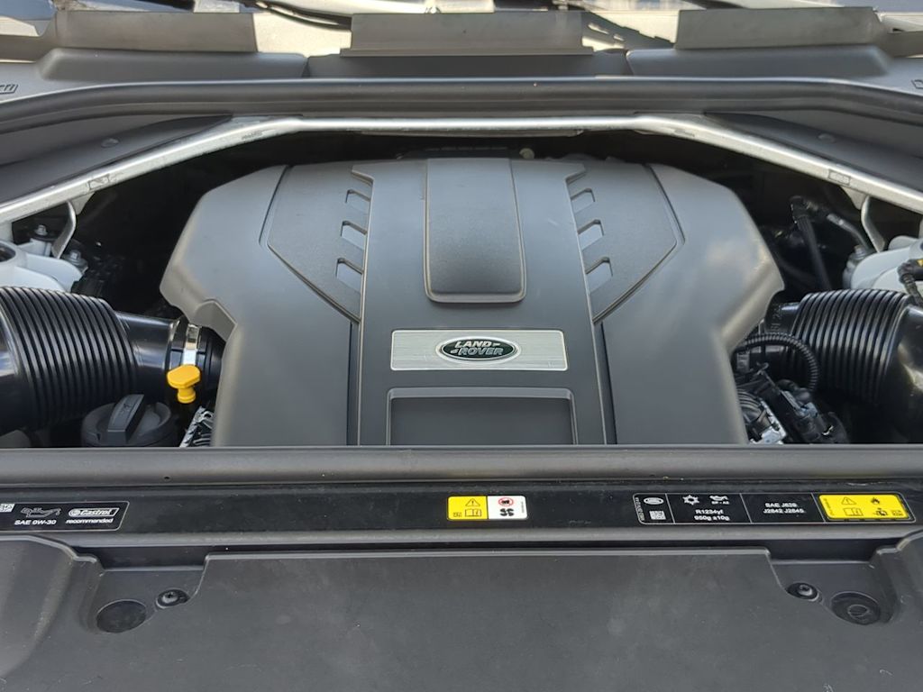 Thumbnail: 2023 Land Rover Range Rover - 8